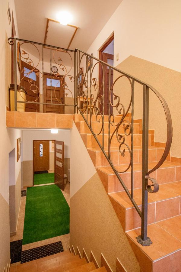 Apartamento Przystan Laworta Ustrzyki Dolne Exterior foto